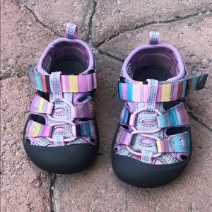 Keen toddler hiking sandals